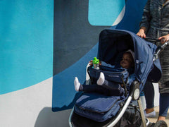 Bumbleride indie visu reljefu klaidonis ar kāju maiss un sēdekļu ieliktni un uzkodu Pack jūras zils-Global